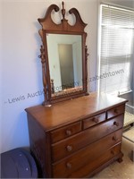 Dresser with mirror, drawers, open, and close
