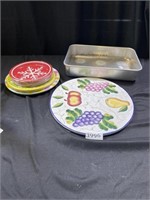Decorative Fruit Serving Plate, Paper Plates & Mre