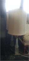 Pair of tall table lamps
2nd floor