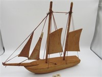 HANDMADE WOODEN YACHT BY JIM CRAWFORD NB