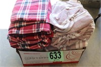 Collection of Queen Size Flannel Sheets (B1)