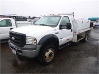 2006 Ford F450 Flatbed Truck