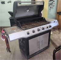 Large "Brinkman" Stainless Steel Gas Grill