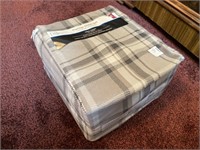 MAINSTAYS 4PC FULL SIZE FLANNEL SHEET SET (NEW)
