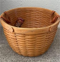 Longaberger Large Round Basket with Leather Handle