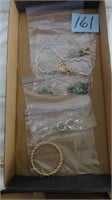 Jewelry – Bracelet / Rings / Necklace Lot
