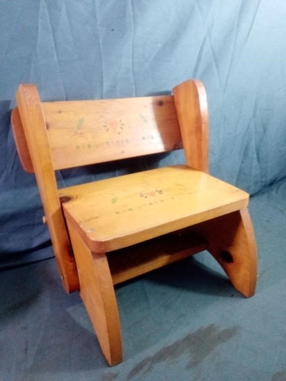 Wooden Folding Step Stool Sitting Chair