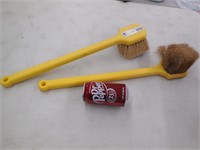 (2) *Dirty 20" Rubbermaid Utility Brush