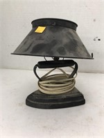 VTG Iron Lamp