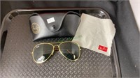 Ray-Ban aviator sunglasses with cleaning towel