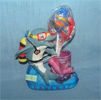 Flipper lollypop candy holder