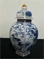 Vintage 8 inch Oriental vase made in Japan