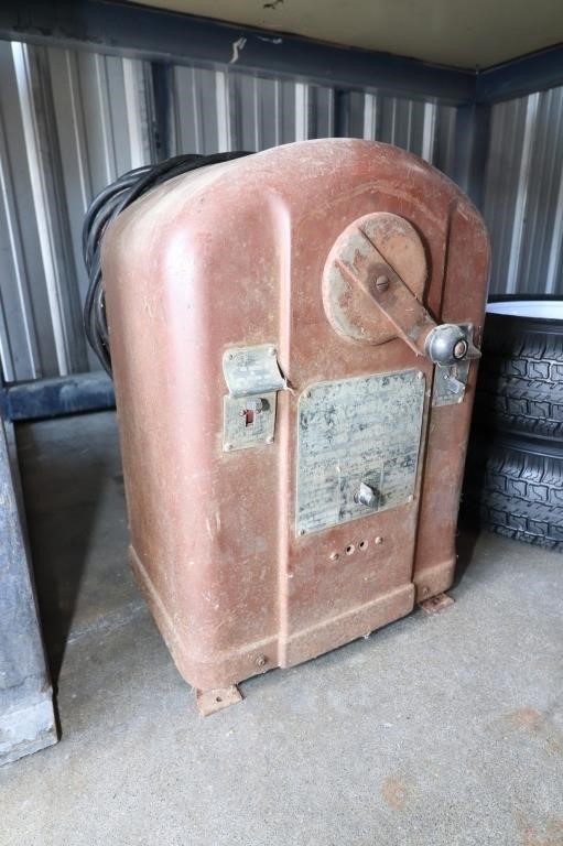 Vintage Lincoln Lincwelder AC180 Welder