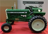 Oliver 1800 Diesel tractor