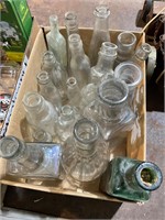 Mixd lot of vintage liquor and other bottles