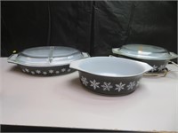 3 Piece Pyrex Snowflake Casseroles (1 is divided)