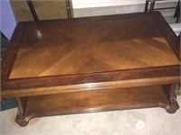 COFFEE TABLE/ACCENT TABLE