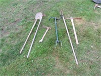 GROUP TOOLS- SHOVEL, HOE, PICK AXE AND MORE