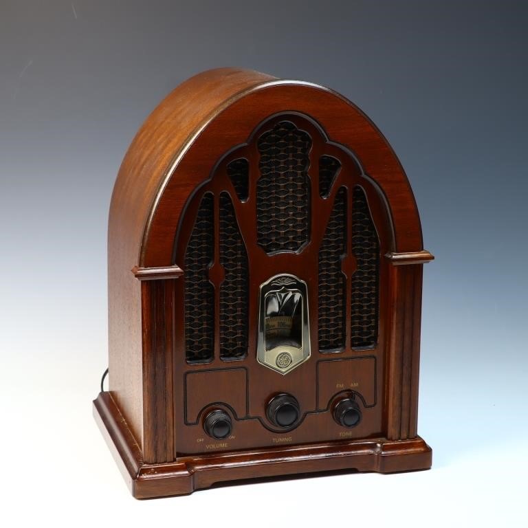 GE Reproduction radio