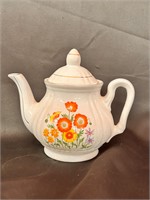 Vintage 1960’s orange Flower design Teapot