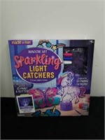 New window art sparkling light catchers kit with