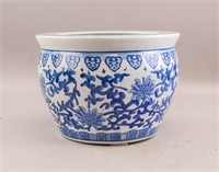 Chinese Blue & White Porcelain Planter