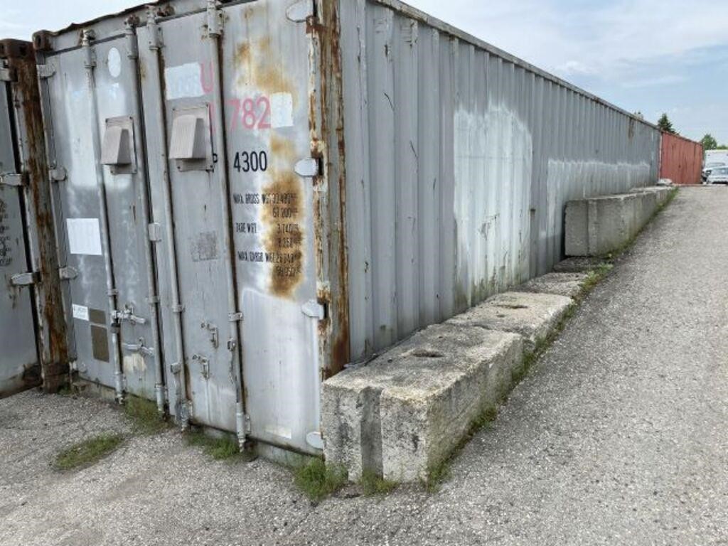 40 FOOT STORAGE CONTAINER