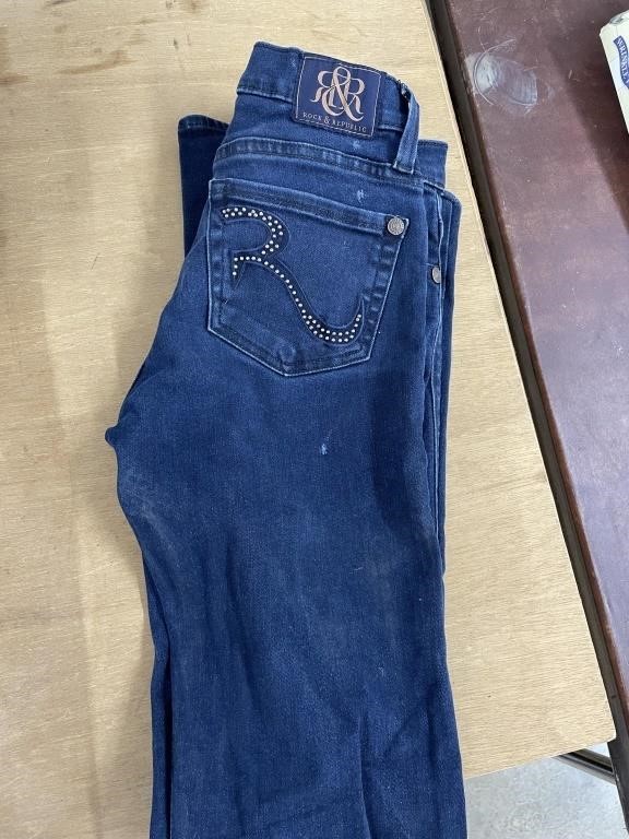 Rock and Republic jeans size 2