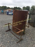 STEEL FUEL/ OIL TANK W/ STAND