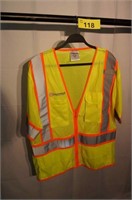 NEW Kishigo MEDIUM Short Sleeve Safety Vest