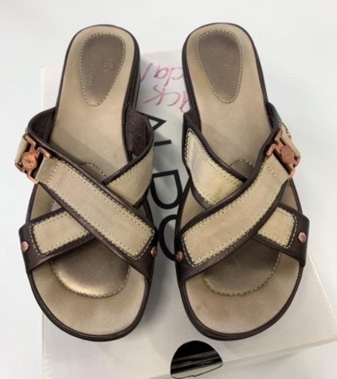 Size 8.5 Lightly Used Sandals