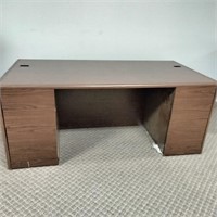 Desk    72"x30"x36"                   (H# 2)