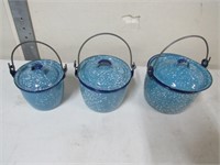 3 small enamel buckets