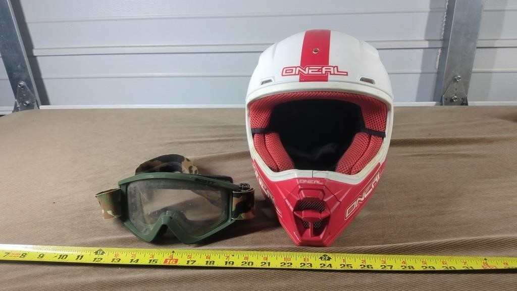 ONEAL HELMET AND GOGGLES SMALL