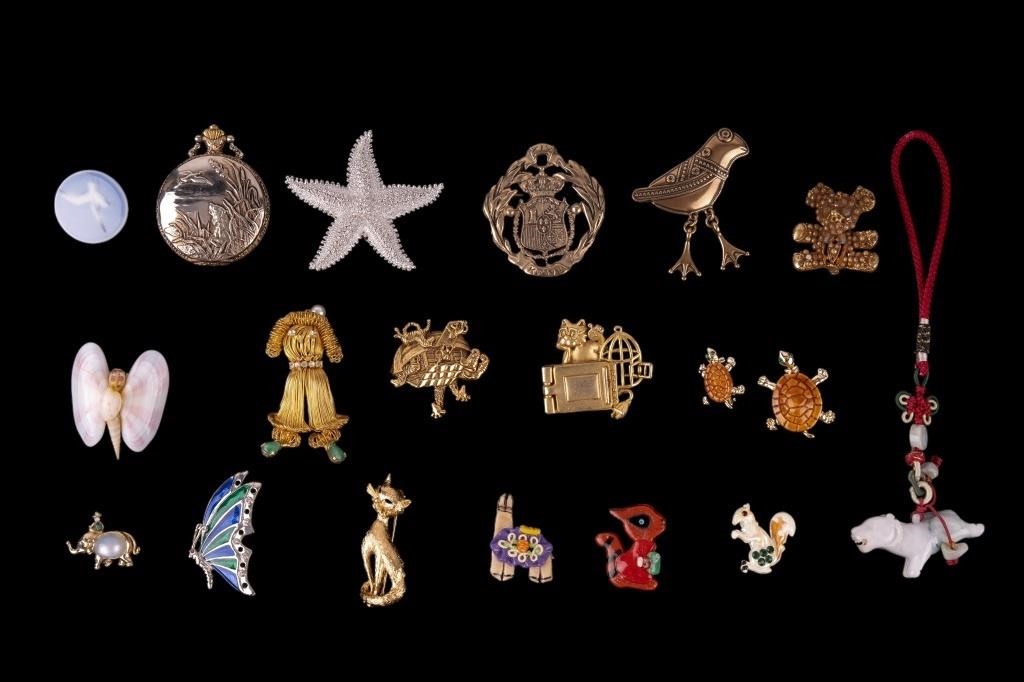 Collectible Animal Brooches and Jewelry (19)