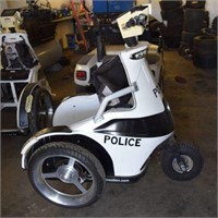 T3 MOTION POLICE SCOOTER