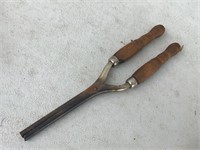 ANTIQUE HAIR CURLER