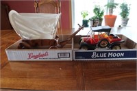 Wooden Covered Wagon Lamp & Plastic Mod. Car