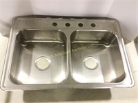 Stainless steel kitchen sink