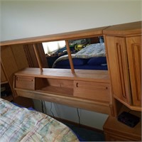 Queen bed w/ headboard