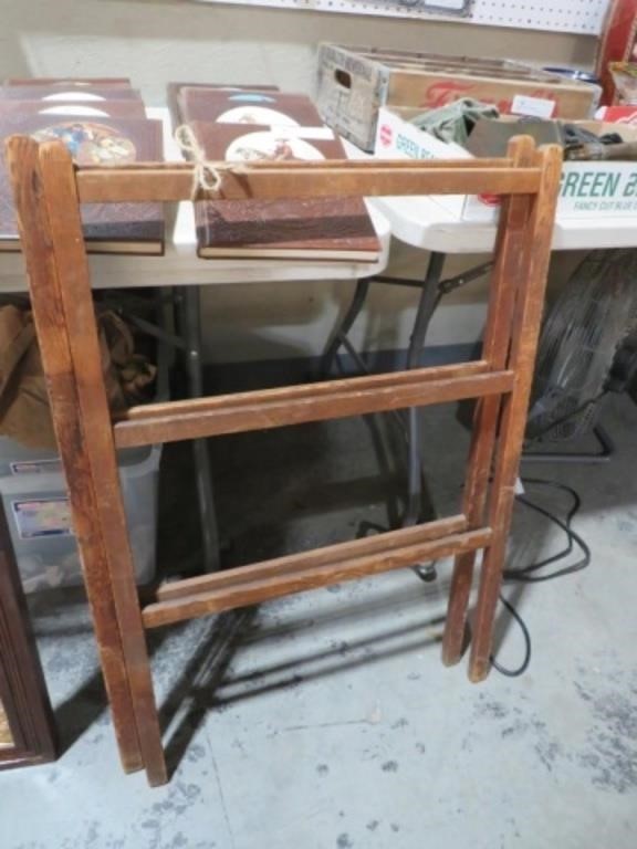VINTAGE WOOD FOLD OUT DRYING RACK