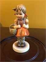 Goebel Hummel School Girl Figurine