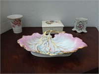 Great mixed lot of drinker dishes/bowls box by