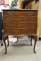 Vtg. Irving&Casson 4-Drawer Chest W/Cabriole Legs
