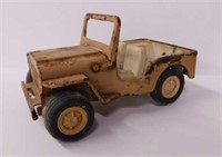 1965 Tonka metal toy Jeep - 1950's Renwal military