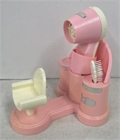 (L) Barbie Hair Salon Set. 8 x 8 1/2 x 6 Inches.