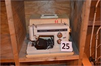 KENMORE SEWING MACHINE WITH CASE