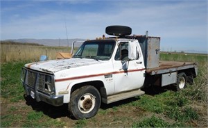 1982 GMC  Sierra 3500 flat bed truck, non running