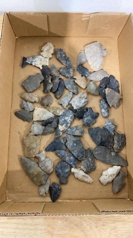 Flat of arrowheads Etc