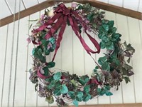 LARGE WALL WREATH